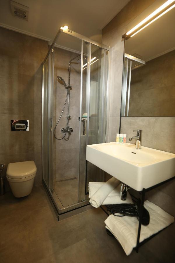 Moja City Hotel Istanbul Exteriör bild